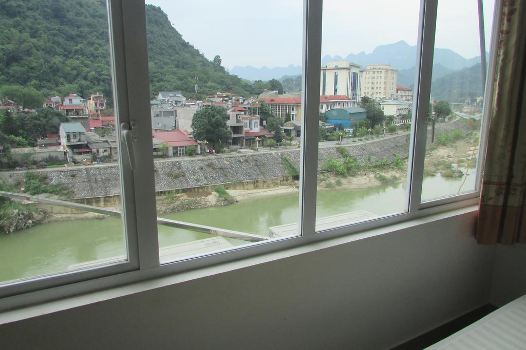 River Queen Guest House Ha Giang Extérieur photo